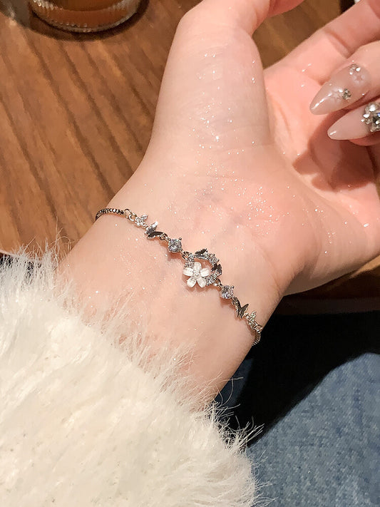 cd9077aa-bea4-423d-affd-a4f291e1d564